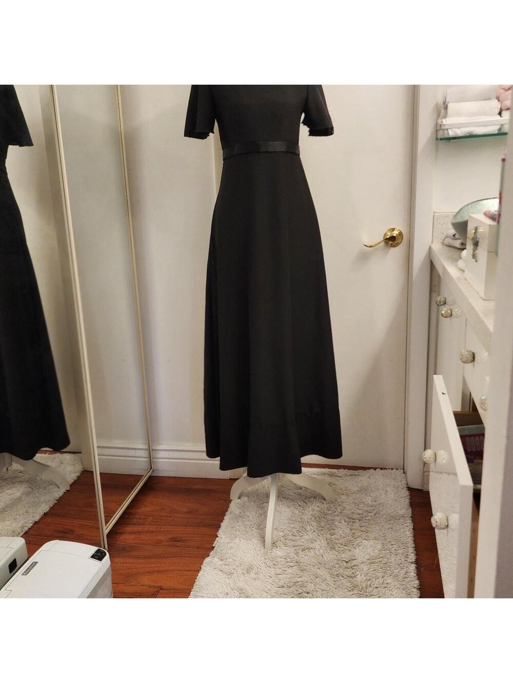 Gothic Sweetheart Maxi Dress - Picture 4 of 6